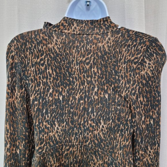Free People Wild Thing Leopard Print Top Women's Size XS Long Sleeve Tie Neck - Picture 4 of 7